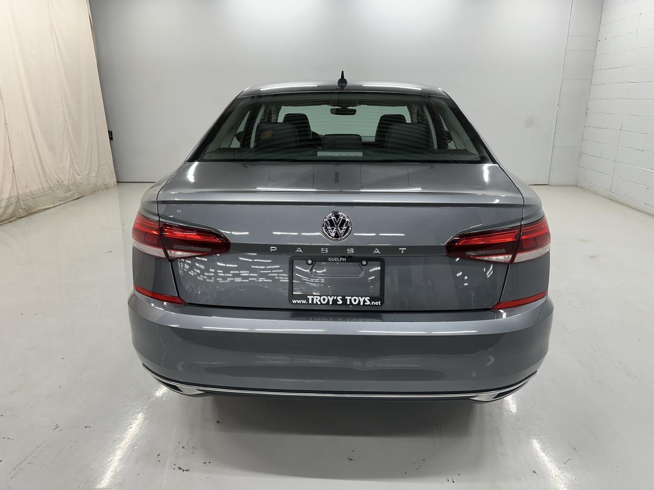 2021 Volkswagen Passat HIGHLINE Photo5