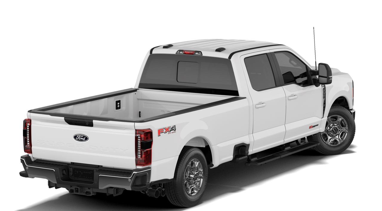 2027 Ford F-350 XLT 4WD Crew Cab 8' Box Photo2