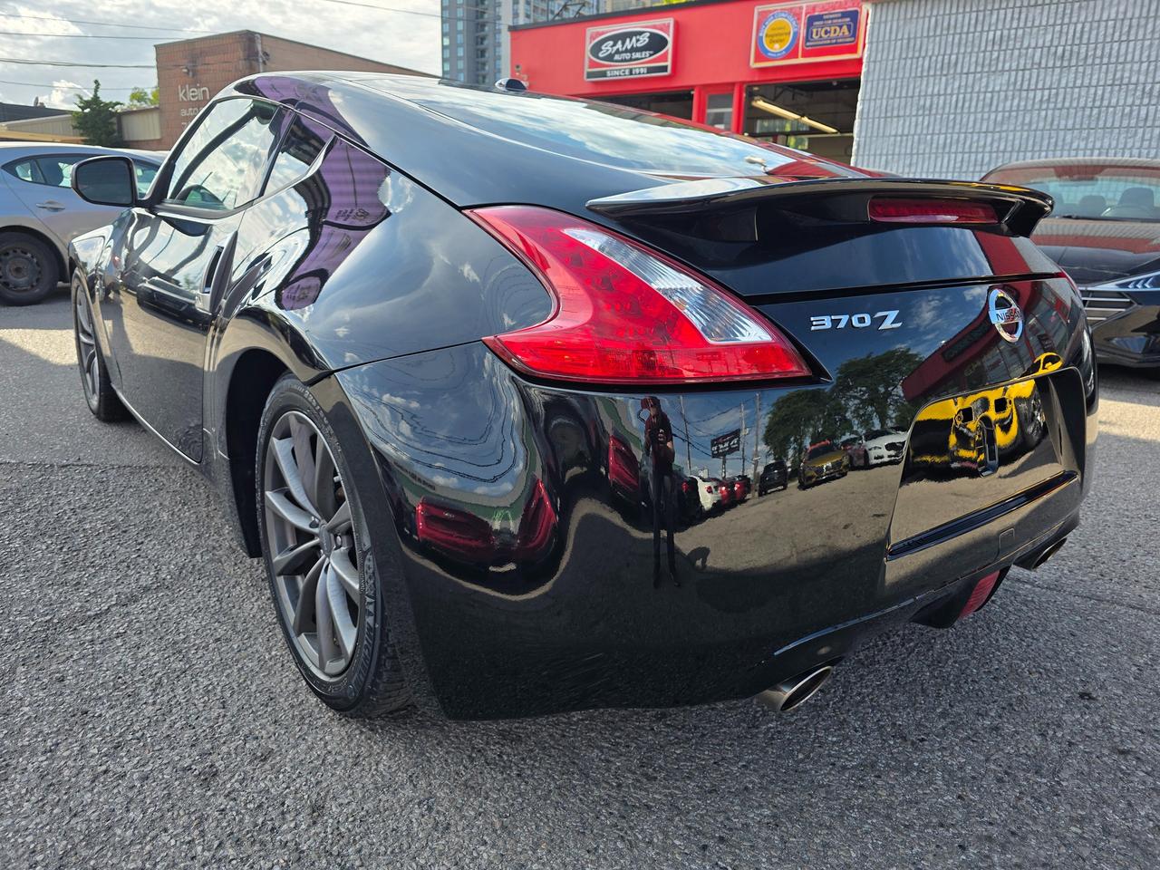 2010 Nissan 370Z TOURING Photo