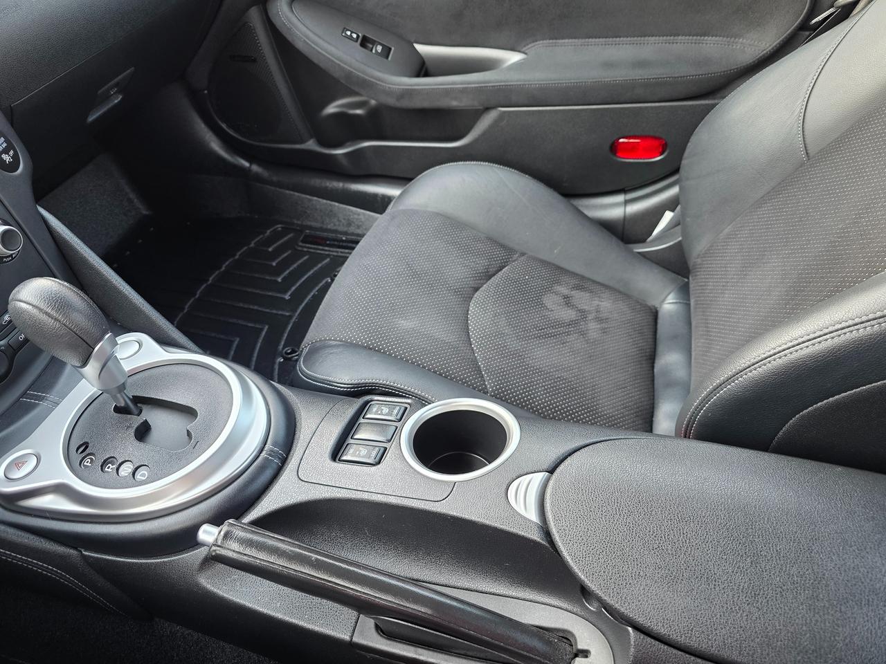 2010 Nissan 370Z TOURING Photo