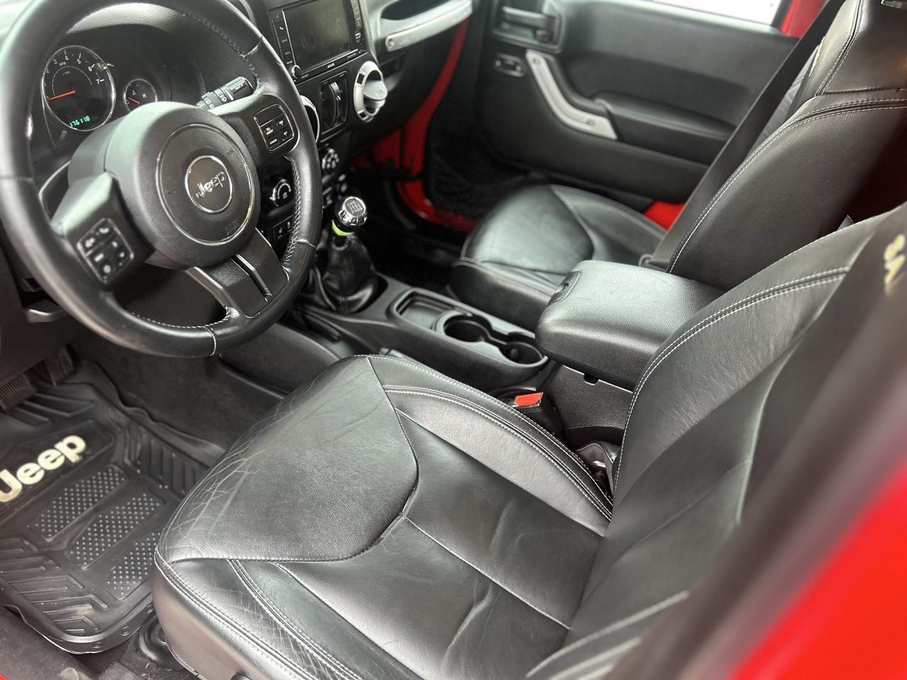 2014 Jeep Wrangler Sahara Photo