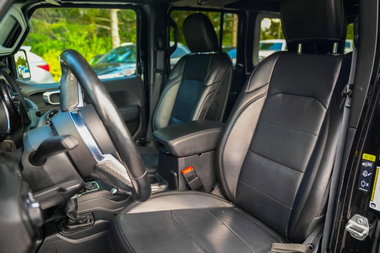 2020 Jeep Wrangler Unlimited Sahara Photo