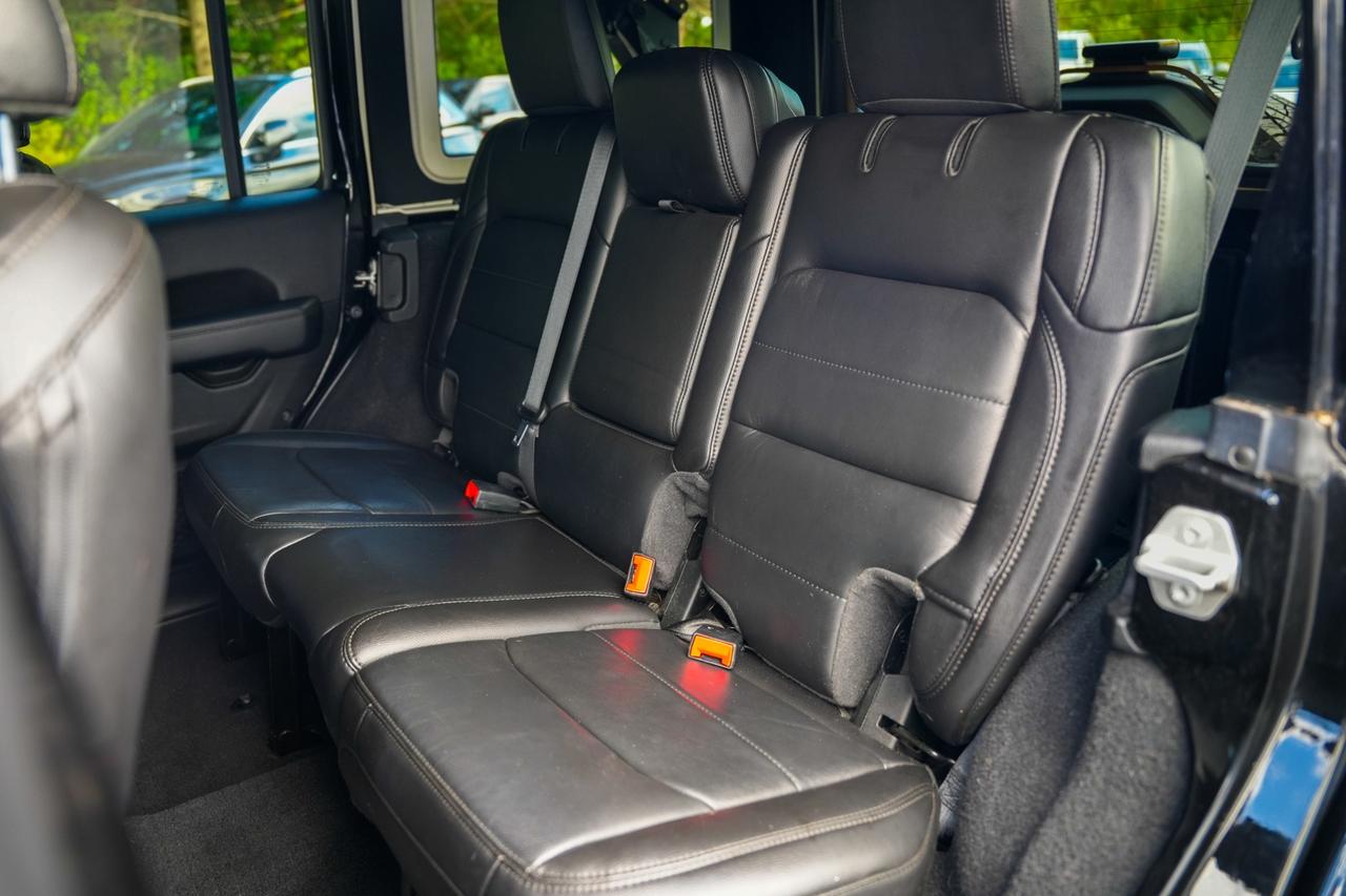 2020 Jeep Wrangler Unlimited Sahara Photo