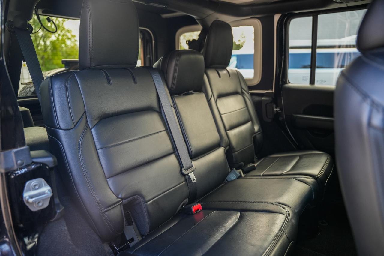 2020 Jeep Wrangler Unlimited Sahara Photo