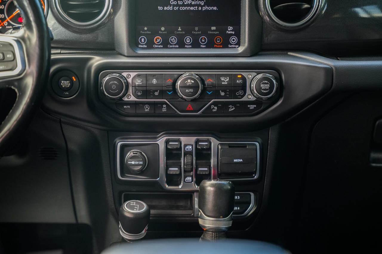 2020 Jeep Wrangler Unlimited Sahara Photo