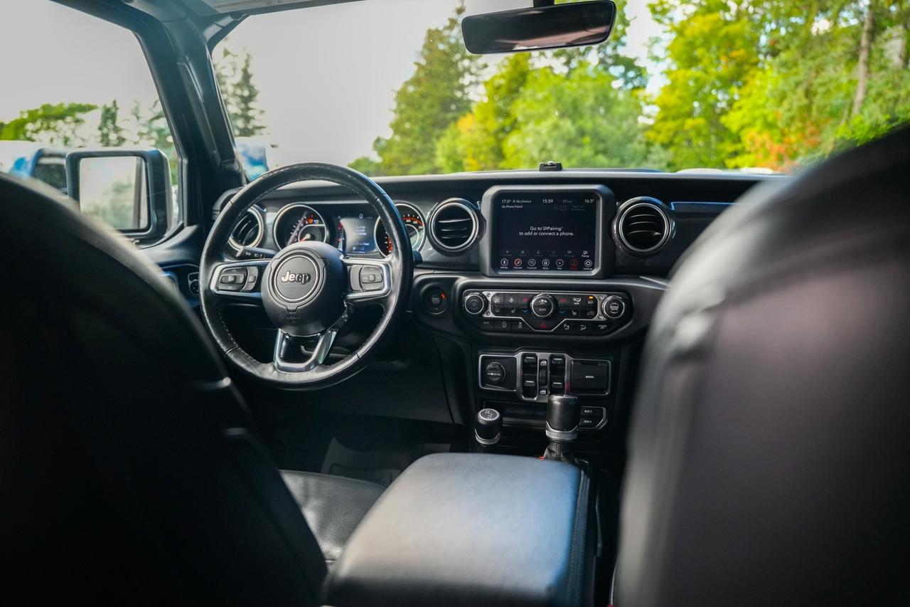 2020 Jeep Wrangler Unlimited Sahara Photo