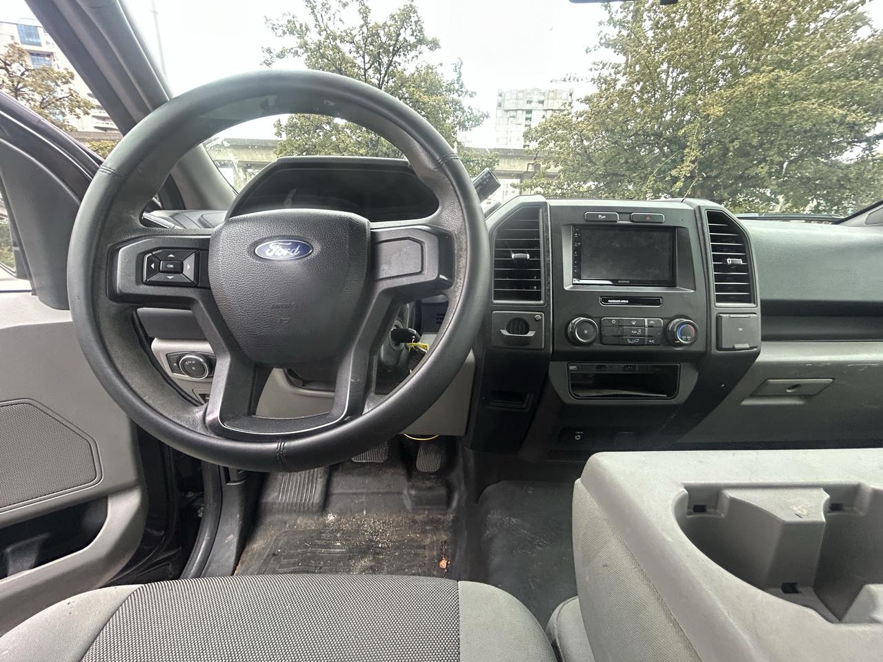 2015 Ford F-150 XL Photo