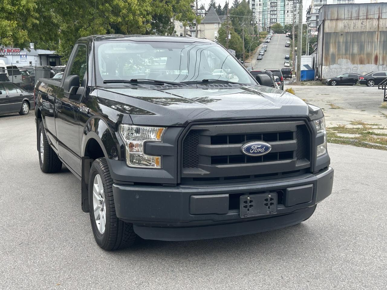 2015 Ford F-150 XL - Photo #4