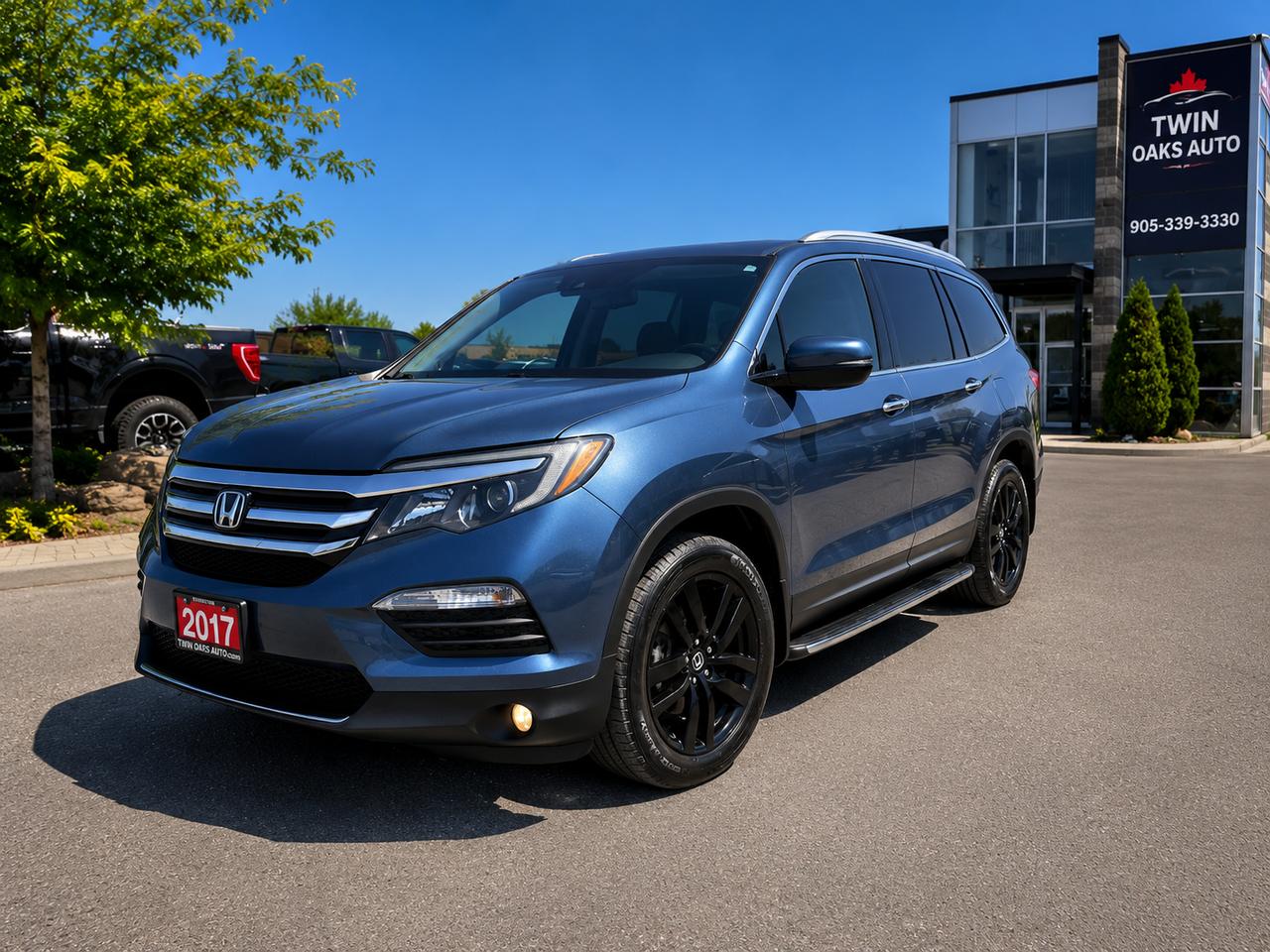 Used 2017 Honda Pilot 4WD 4dr Touring for sale in Oakville, ON