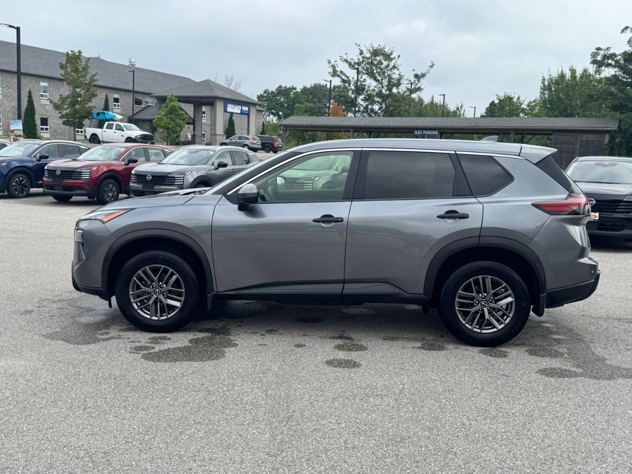 2024 Nissan Rogue AWD S Photo