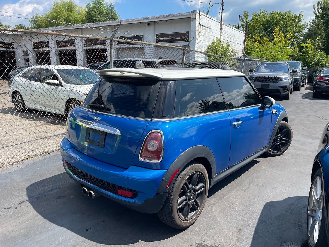 2007 MINI Cooper S *TKU, HEATED SEATS, SAFETY* Photo3