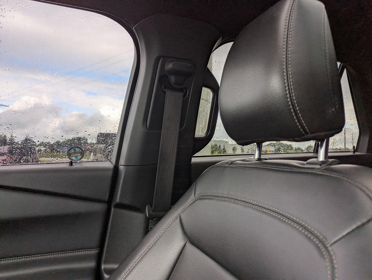 2020 Ford Explorer XLT 4WD Photo