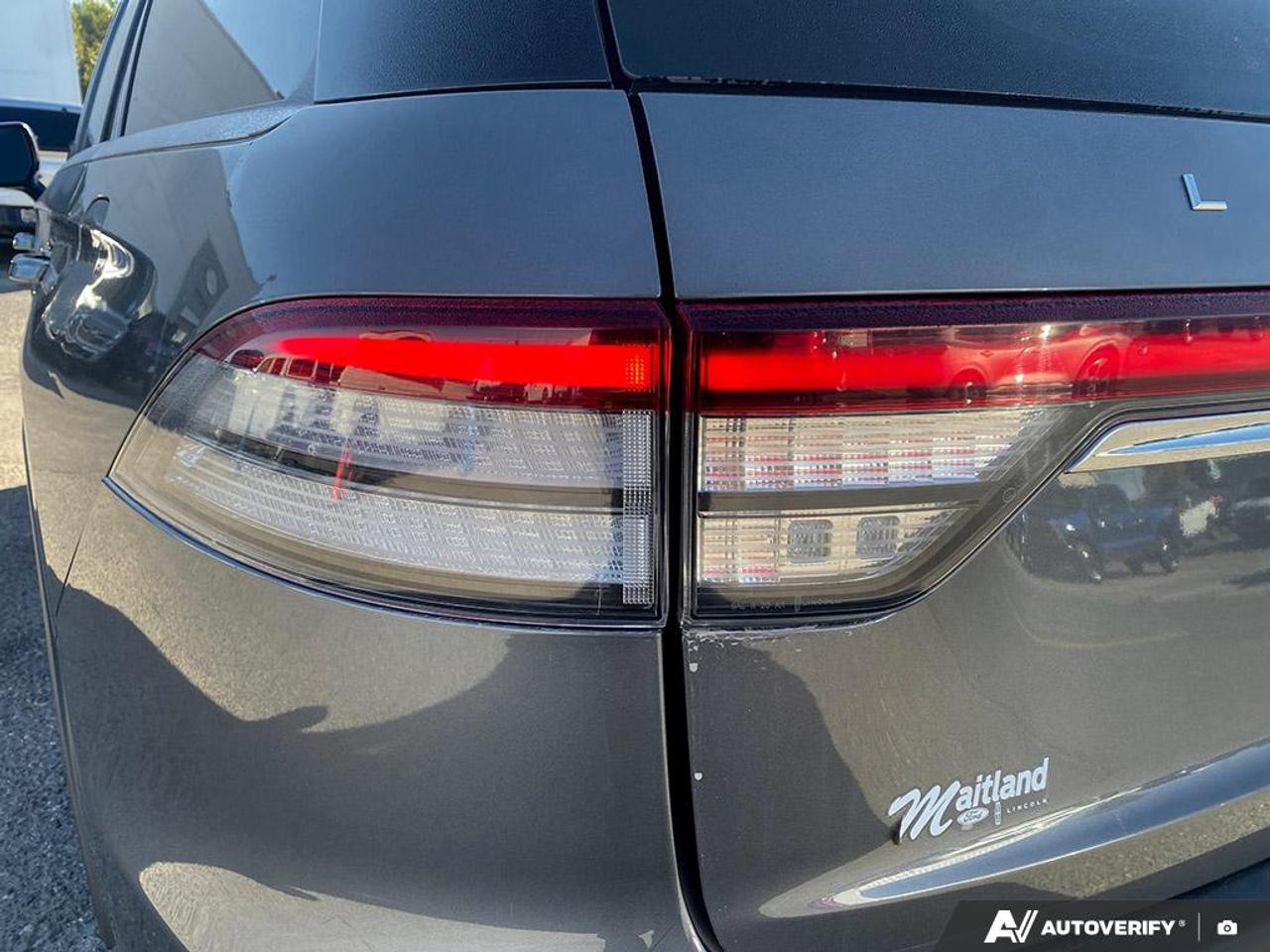 2023 Lincoln Aviator Reserve POWER MOONROOF | LEATHER | HEATED SEATS Photo