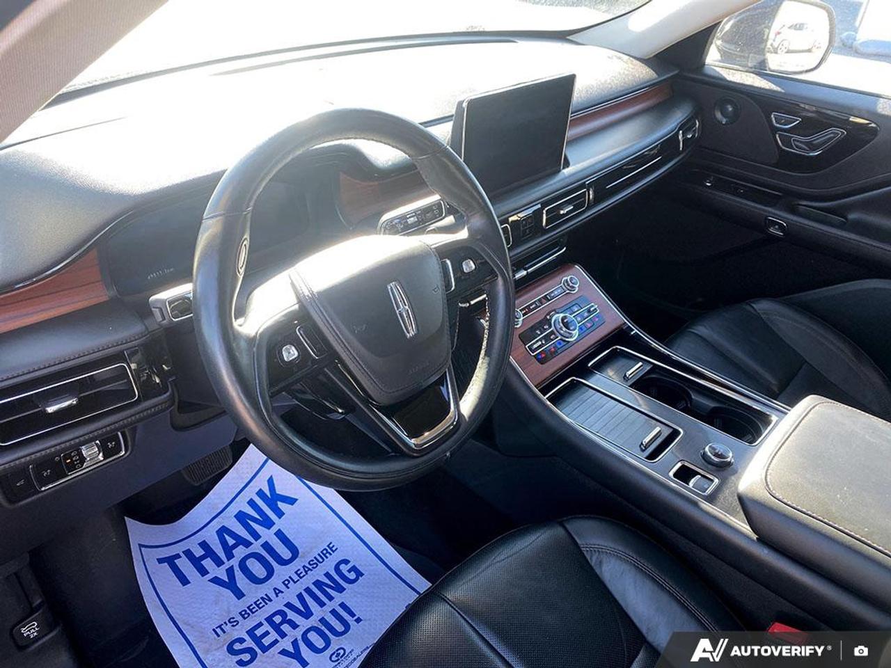 2023 Lincoln Aviator Reserve POWER MOONROOF | LEATHER | HEATED SEATS Photo