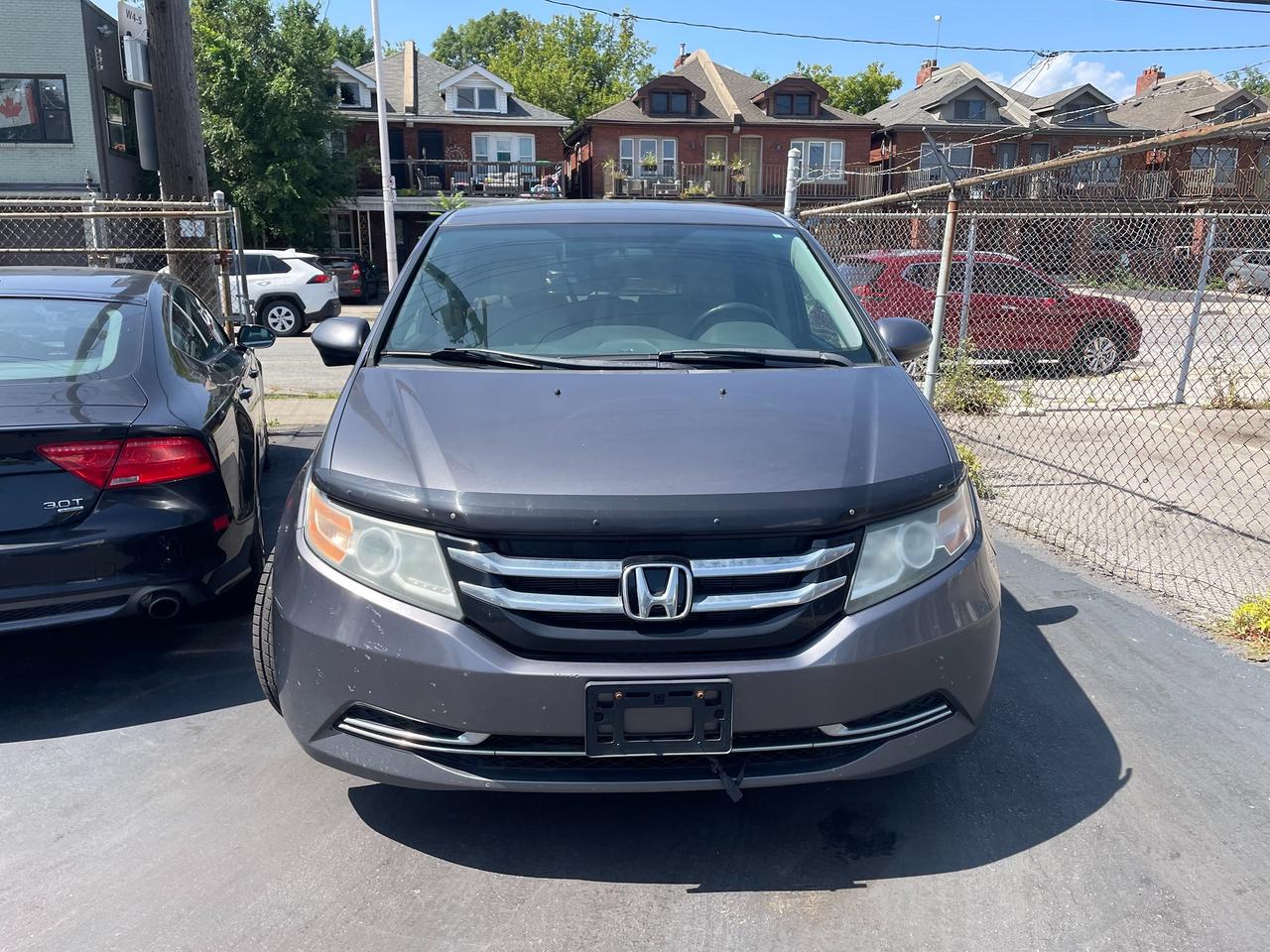 2014 Honda Odyssey EX *8 PASSENGER, HEATED SEATS, BACKUP CAMERA* Photo1