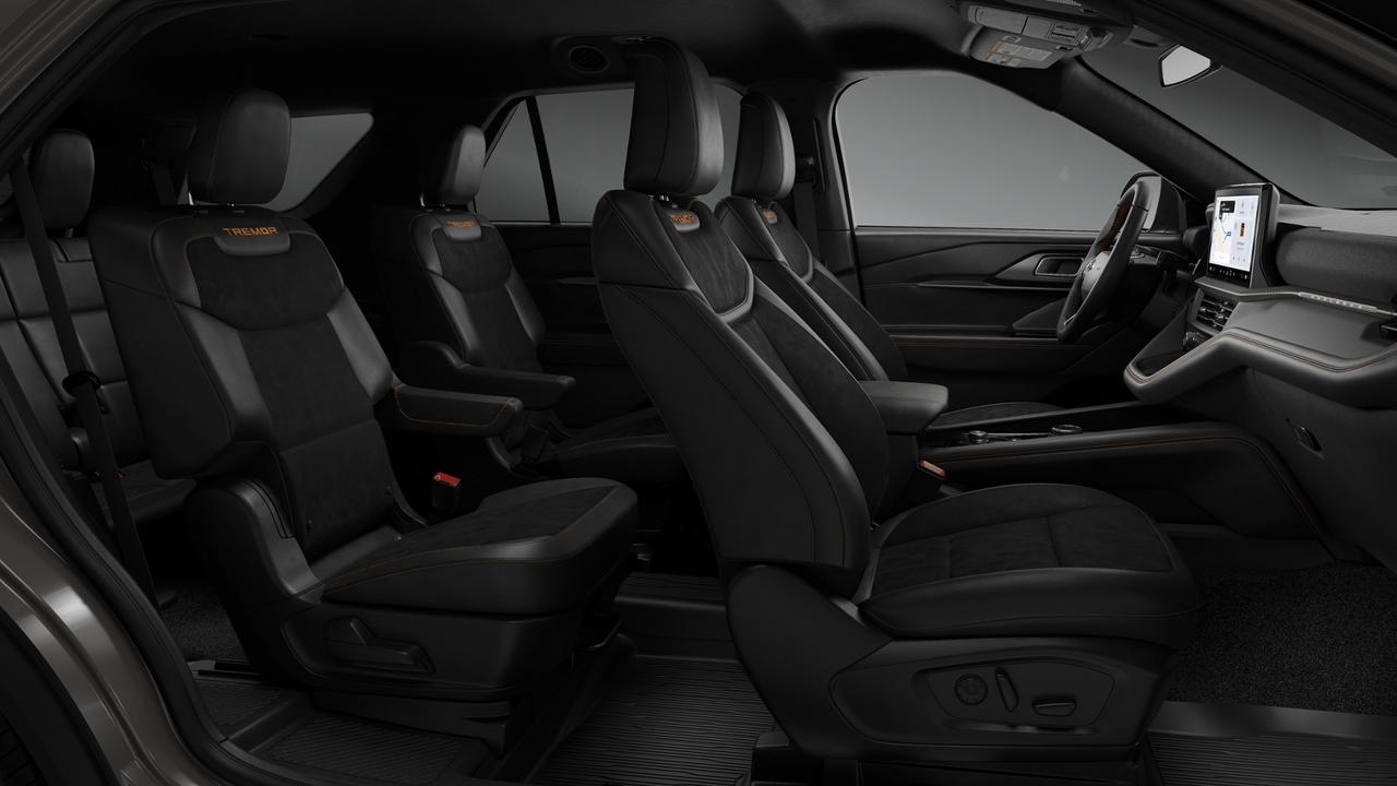 2027 Ford Explorer TREMOR 801A Photo5