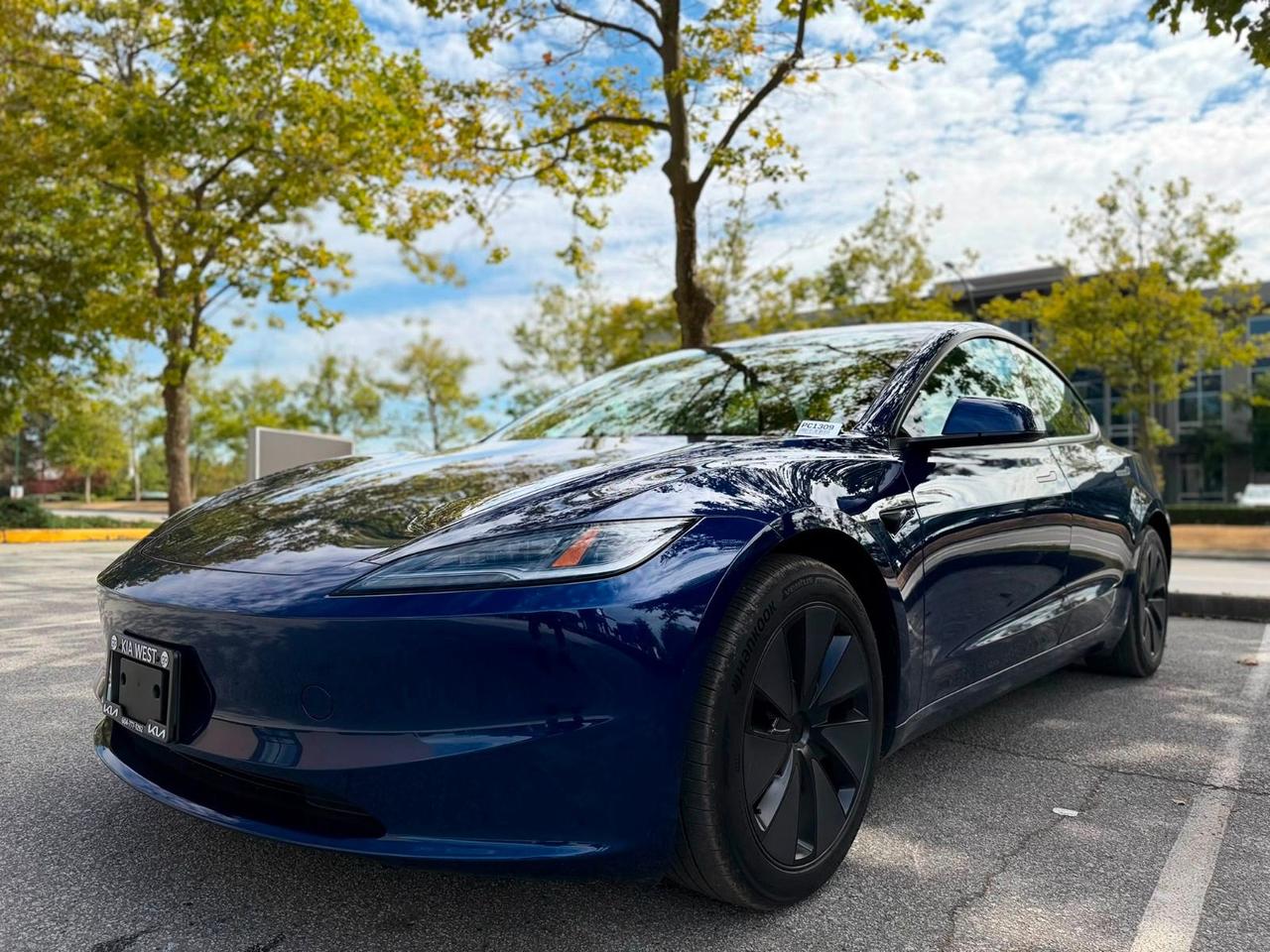 Used 2025 Tesla Model 3  for sale in Coquitlam, BC