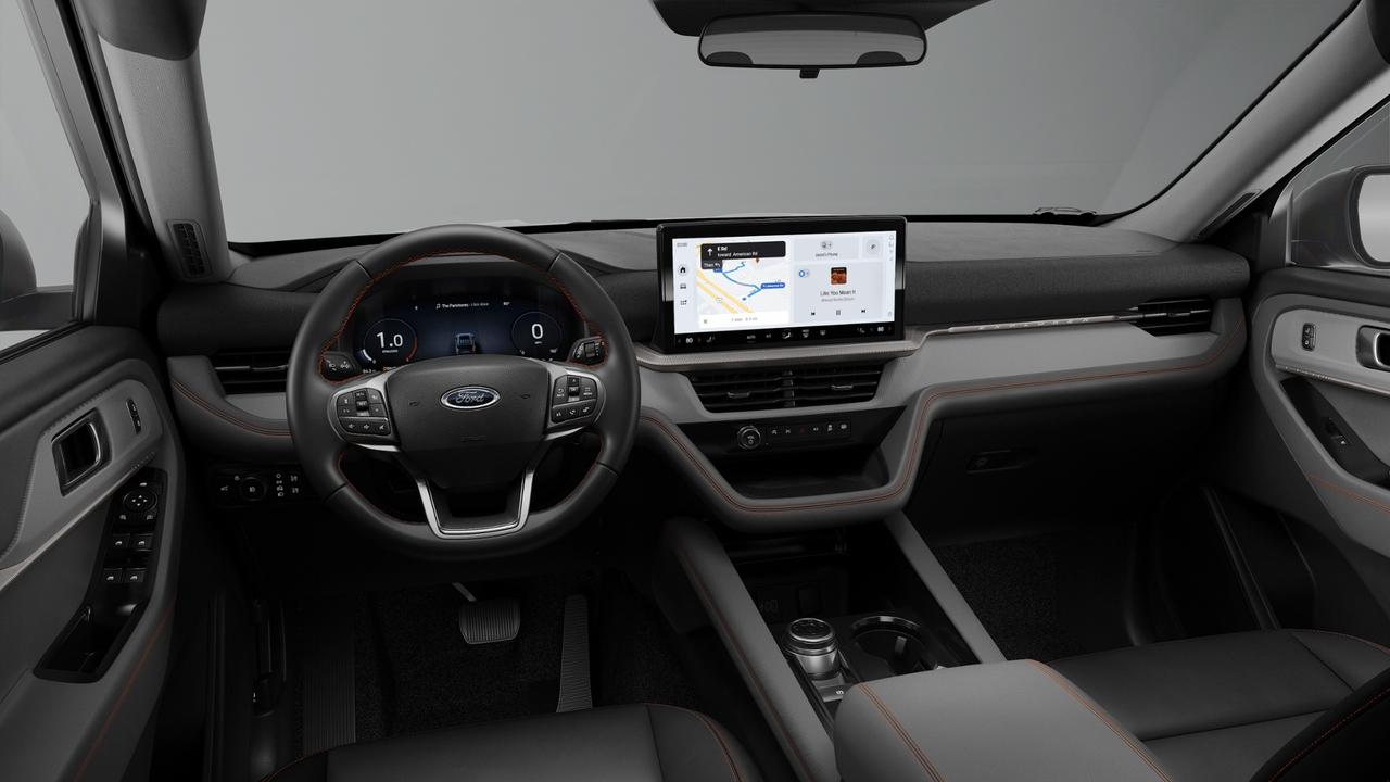 2027 Ford Explorer Active 4WD Photo