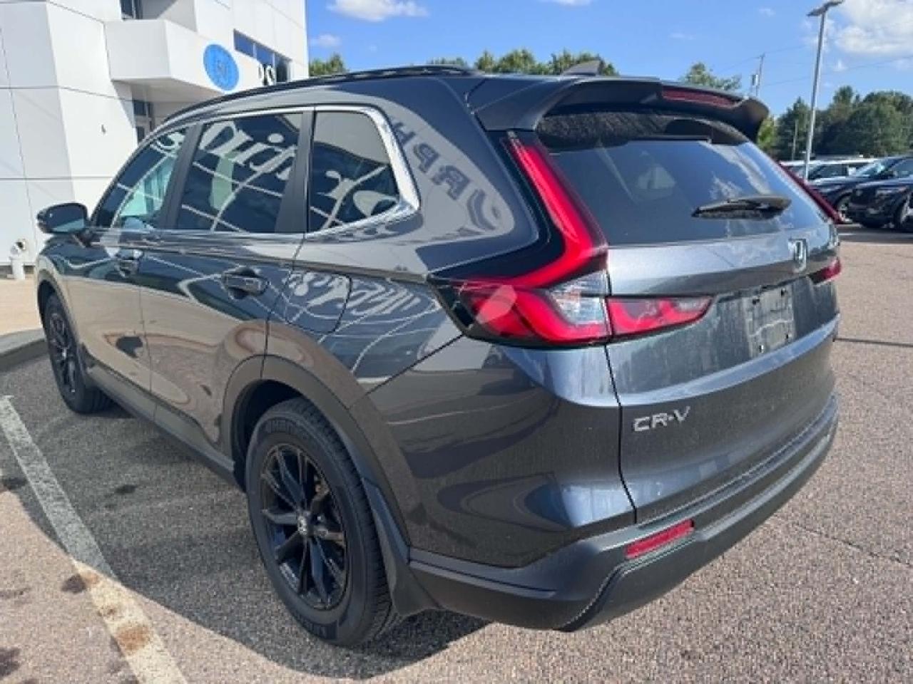 2025 Honda CR-V Sport Photo5