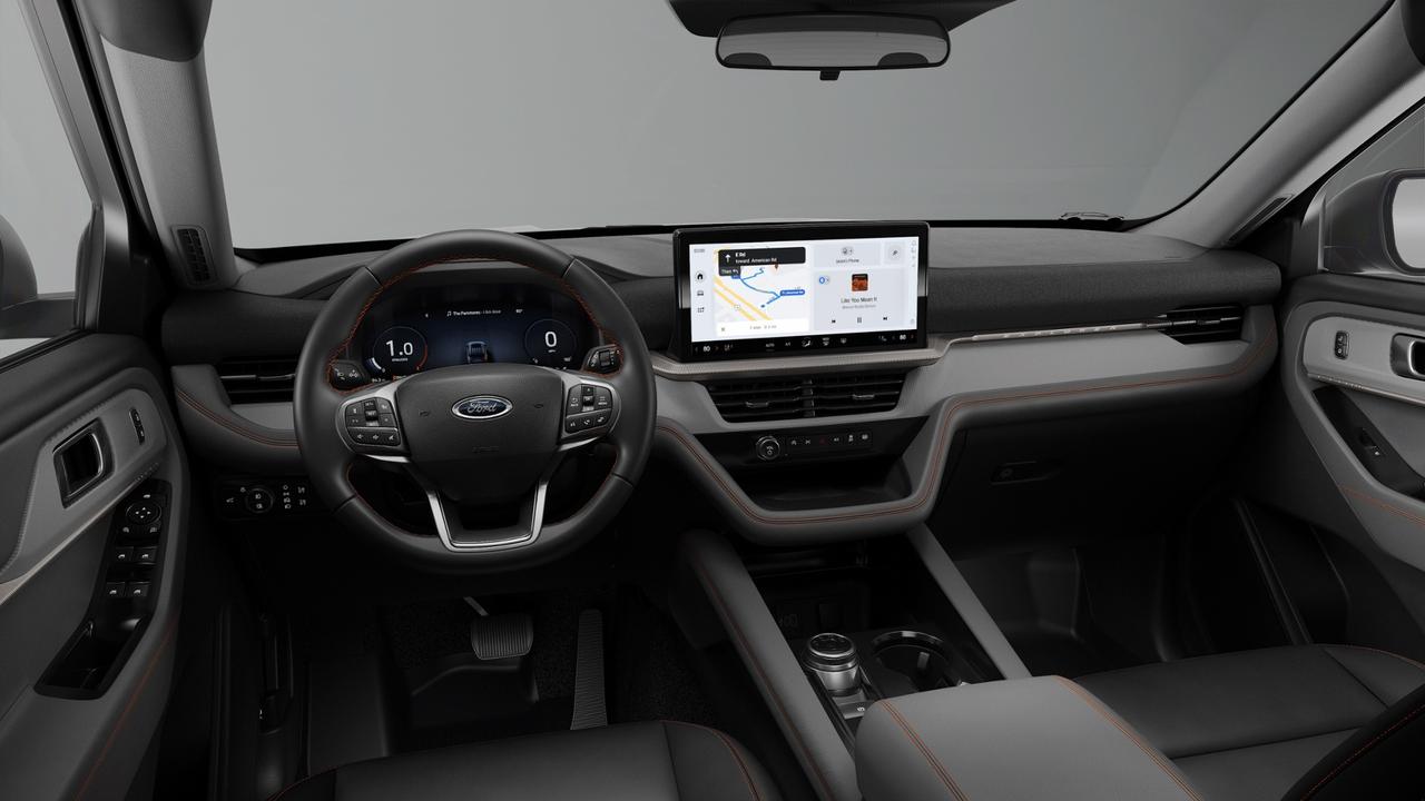 2027 Ford Explorer Active 4WD Photo