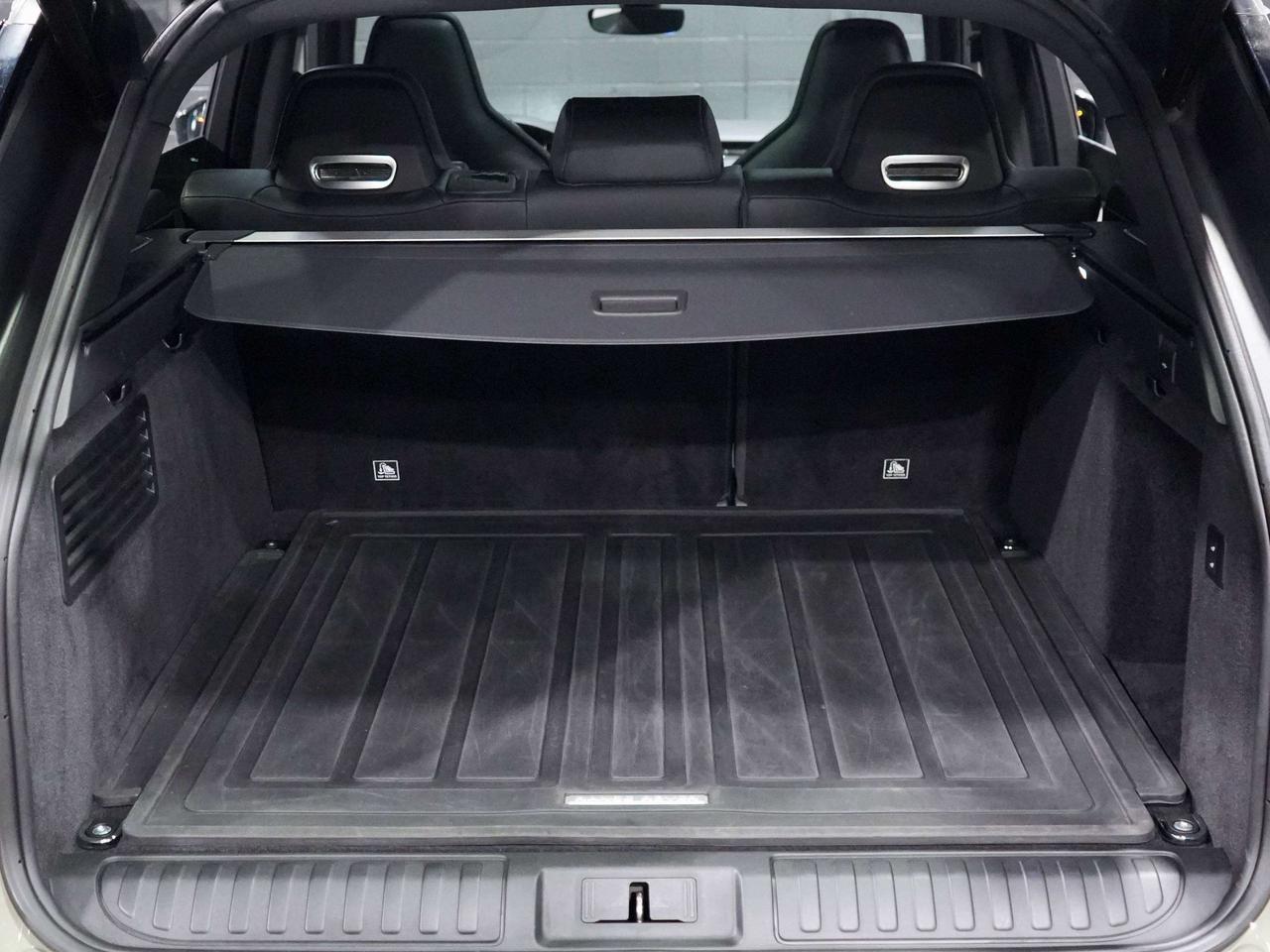 2022 Land Rover Range Rover Sport SVR Carbon Edition|MERIDIAN|360|PANO|DRIVER ASSIST Photo