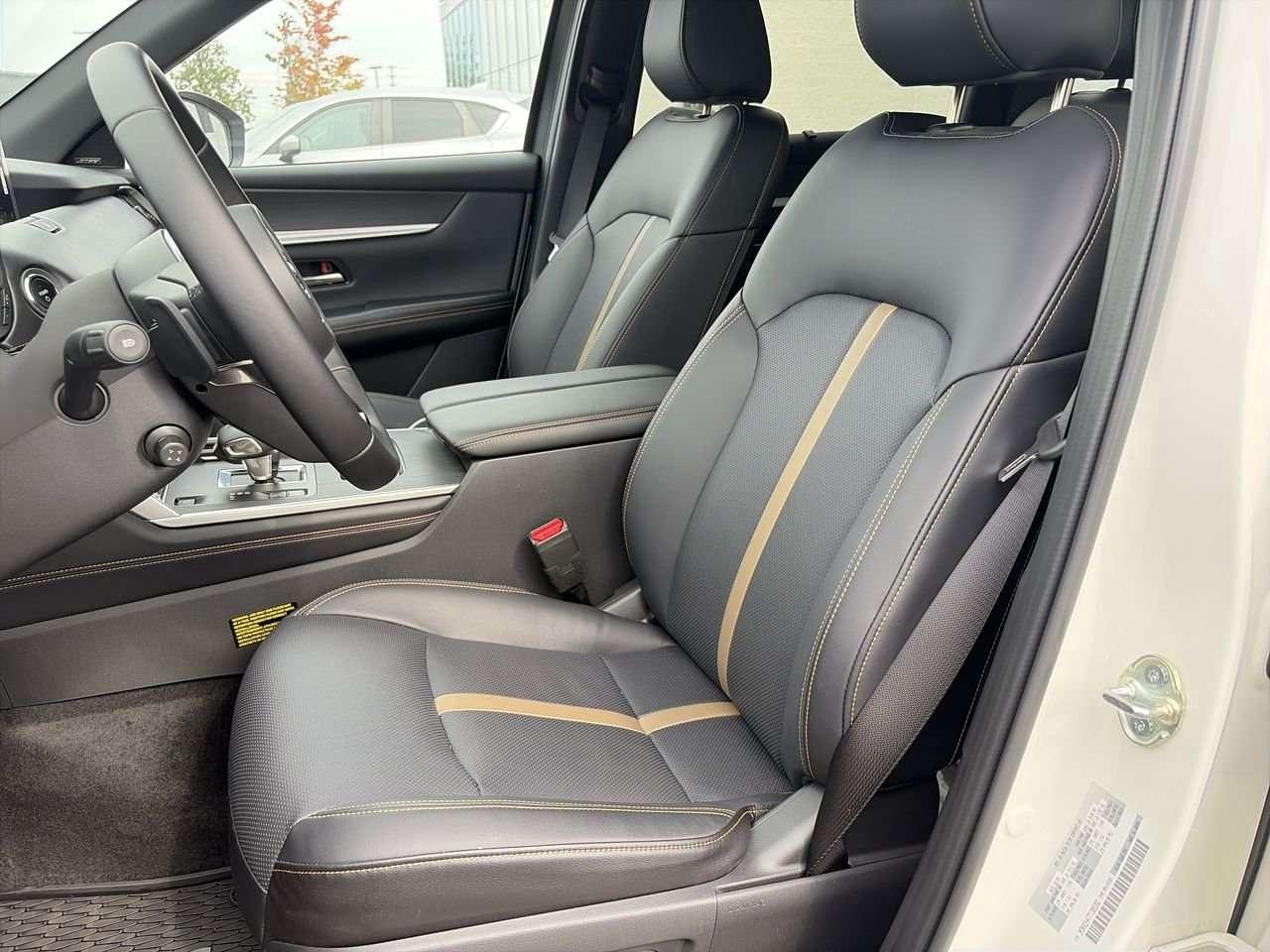 2026 Mazda CX-90 PHEV Signature EXECUTIVE DEMO |  $4000+ IN SAVINGS | FULLY LOADED Photo