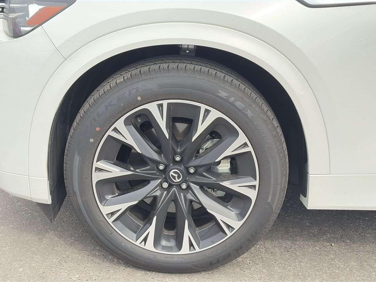 2026 Mazda CX-90 PHEV Signature EXECUTIVE DEMO |  $4000+ IN SAVINGS | FULLY LOADED Photo