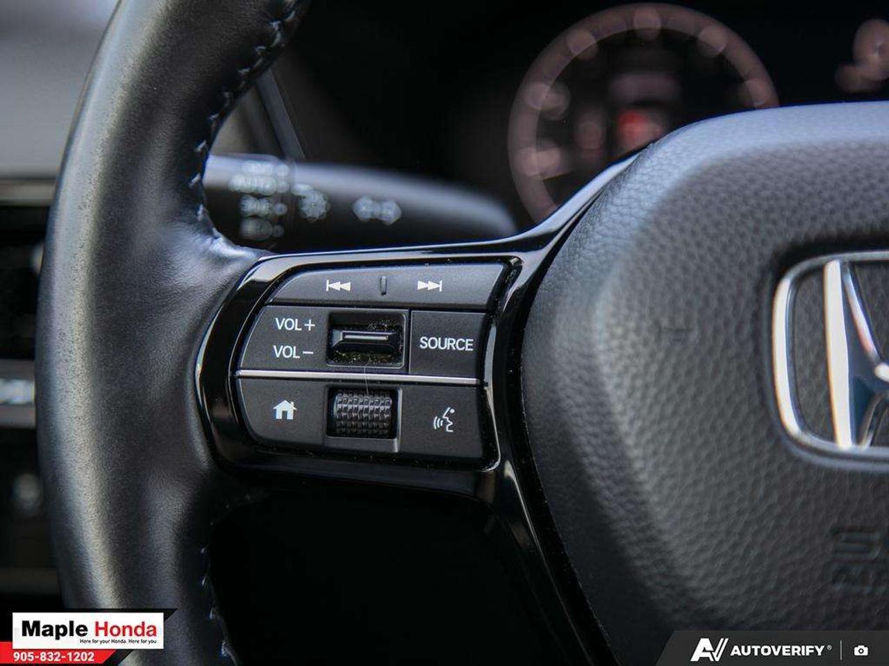 2025 Honda CR-V Sunroof| Heated Seats | Auto Start| Carplay Photo