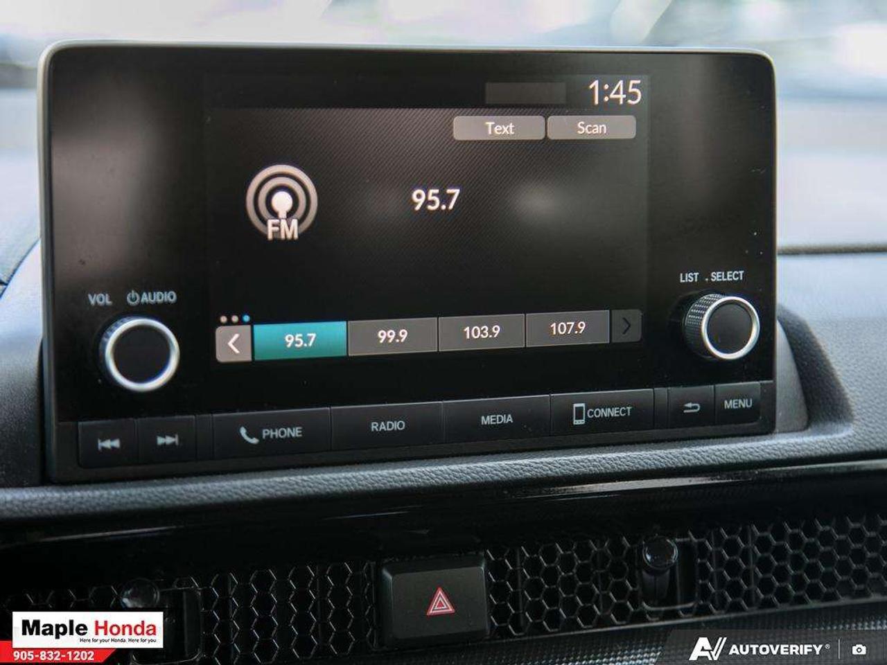 2025 Honda CR-V Sunroof| Heated Seats | Auto Start| Carplay Photo