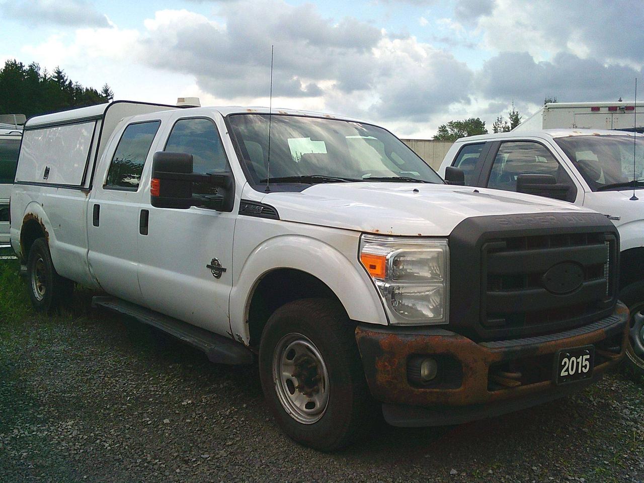 2015 Ford F-250 HD Series service truck long box - Photo #1