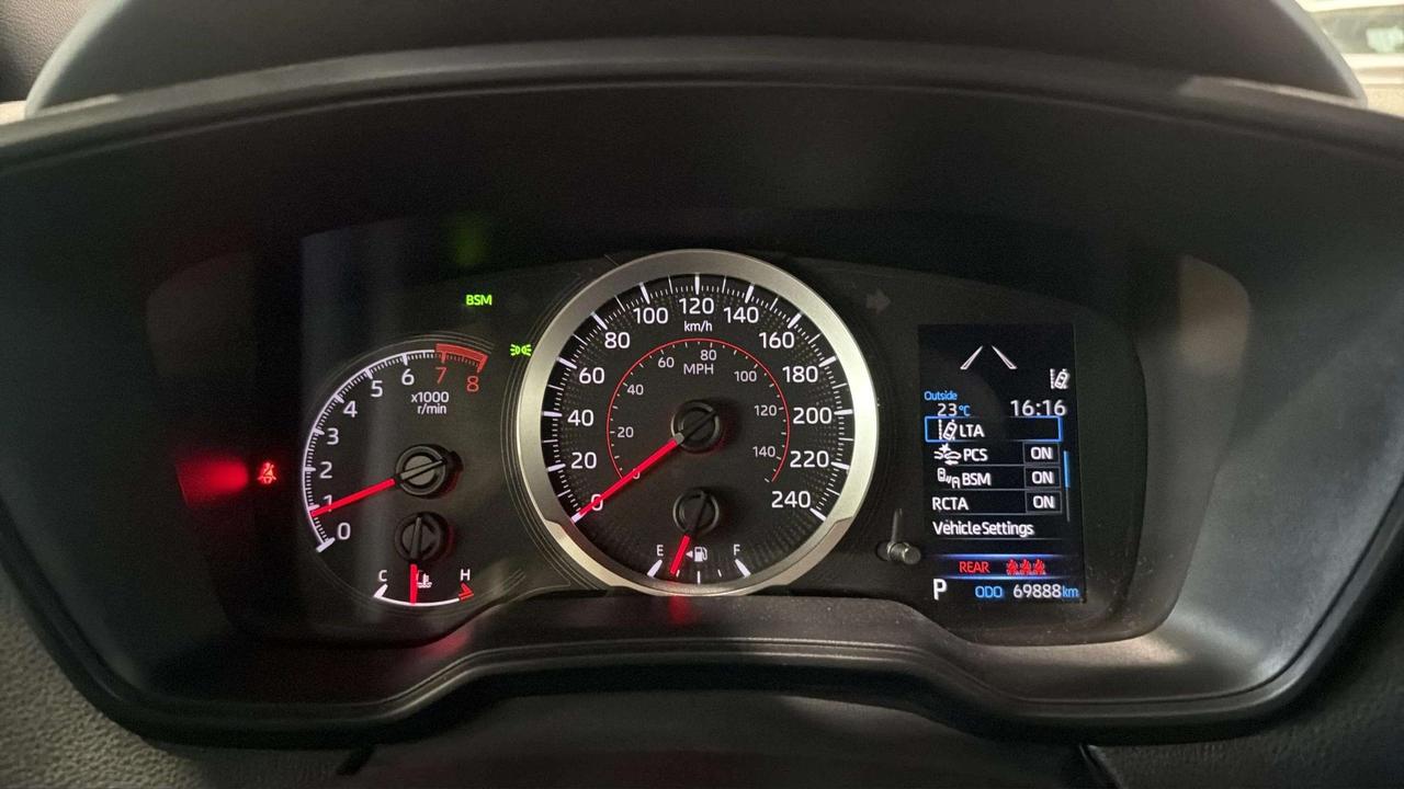 2022 Toyota Corolla SE| CLEAN CARFAX | PUSH START | CARPLAY| HTD SEATS Photo