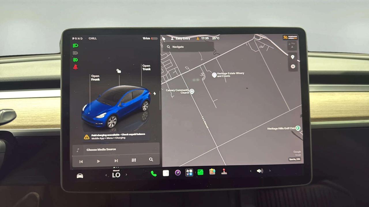2024 Tesla Model Y LONG RANGE | CLEAN CARFAX| 1OWNER|GLASS ROOF| AWD Photo