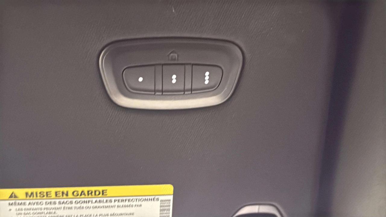 2022 RAM 1500 REBEL | HEMI | LEVEL 2 EQUIP | NIGHT ED| TECH | Photo