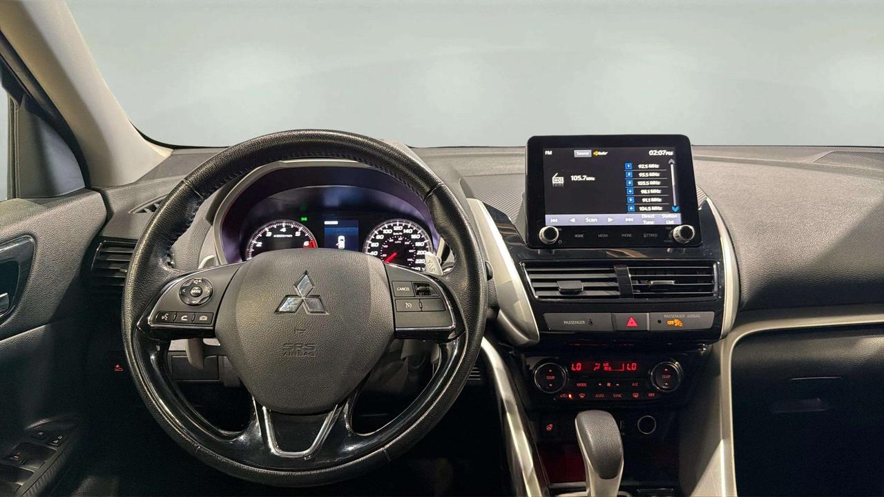 2022 Mitsubishi Eclipse Cross SE | PUSH START | AWD | HEATED SEATS | CARPLAY Photo