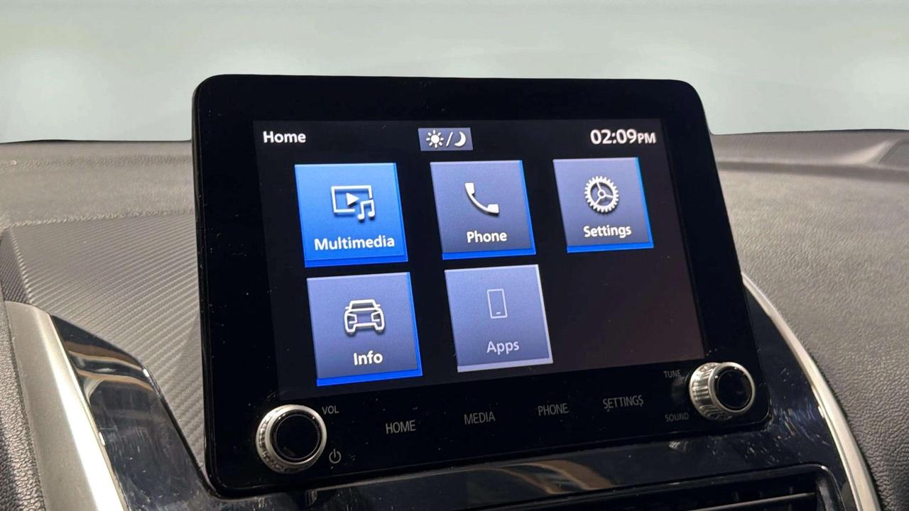 2022 Mitsubishi Eclipse Cross SE | PUSH START | AWD | HEATED SEATS | CARPLAY Photo