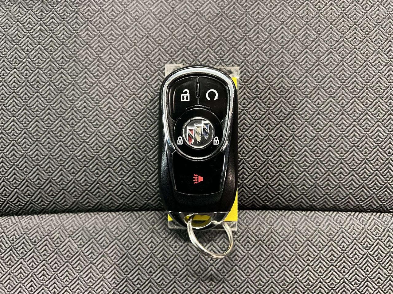 2023 Buick Encore SPORT TOURING AWD | HTD LEATHER |CARPLAY |REAR CAM Photo