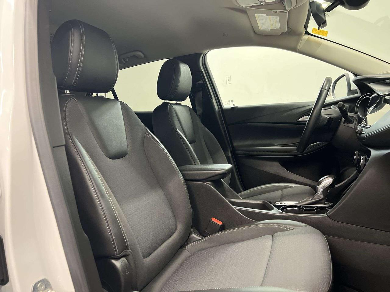 2023 Buick Encore SPORT TOURING AWD | HTD LEATHER |CARPLAY |REAR CAM Photo