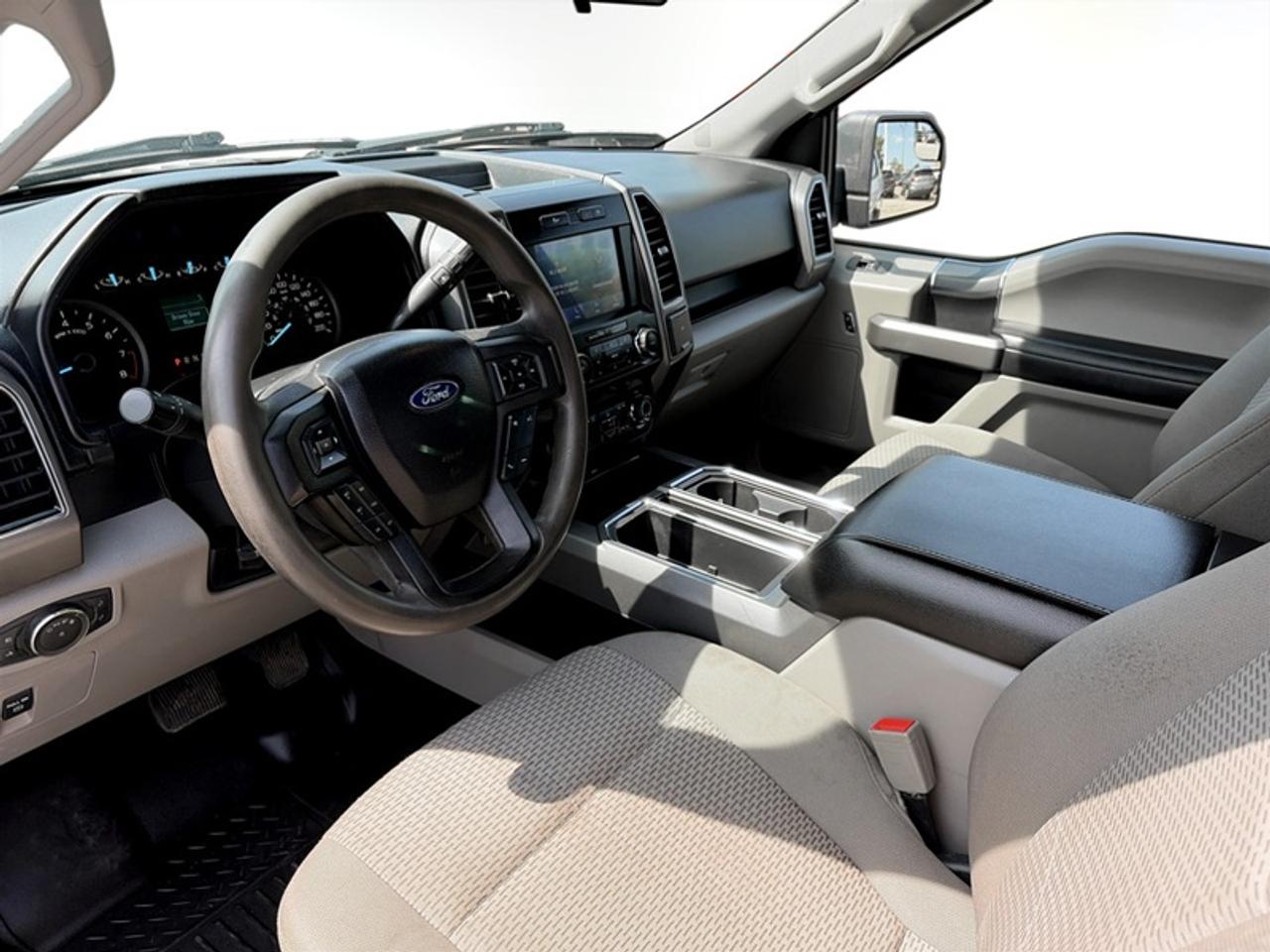 2020 Ford F-150 XLT Photo