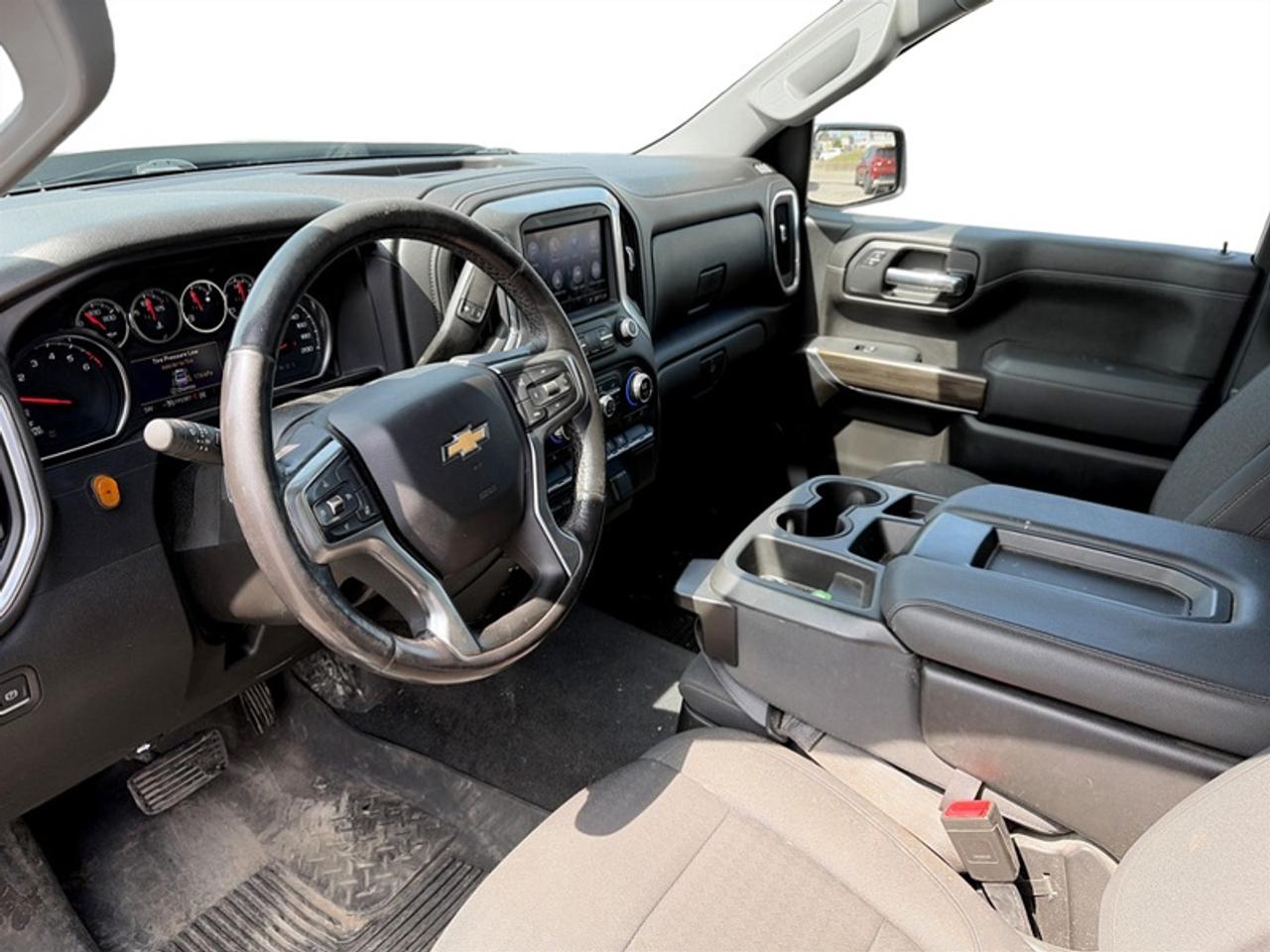 2021 Chevrolet Silverado 1500 LT Photo