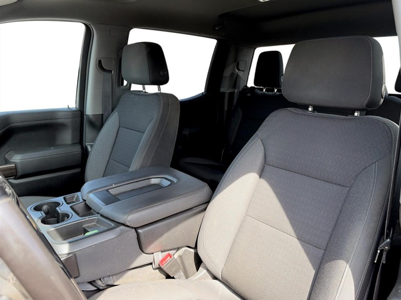 2021 Chevrolet Silverado 1500 LT Photo