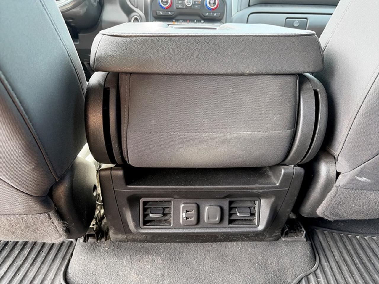 2021 Chevrolet Silverado 1500 LT Photo