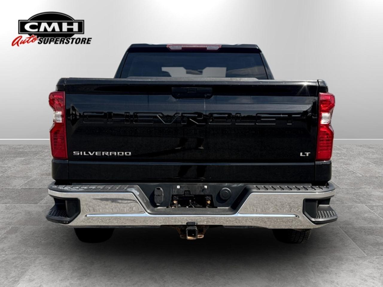 2021 Chevrolet Silverado 1500 LT  **CLEAN CARFAX** Photo3