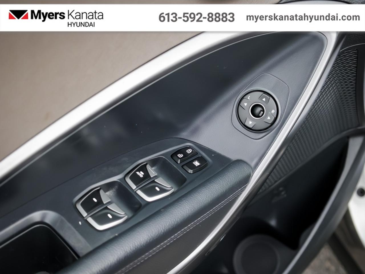 2013 Hyundai Santa Fe Premium  - $43.31 /Wk Photo