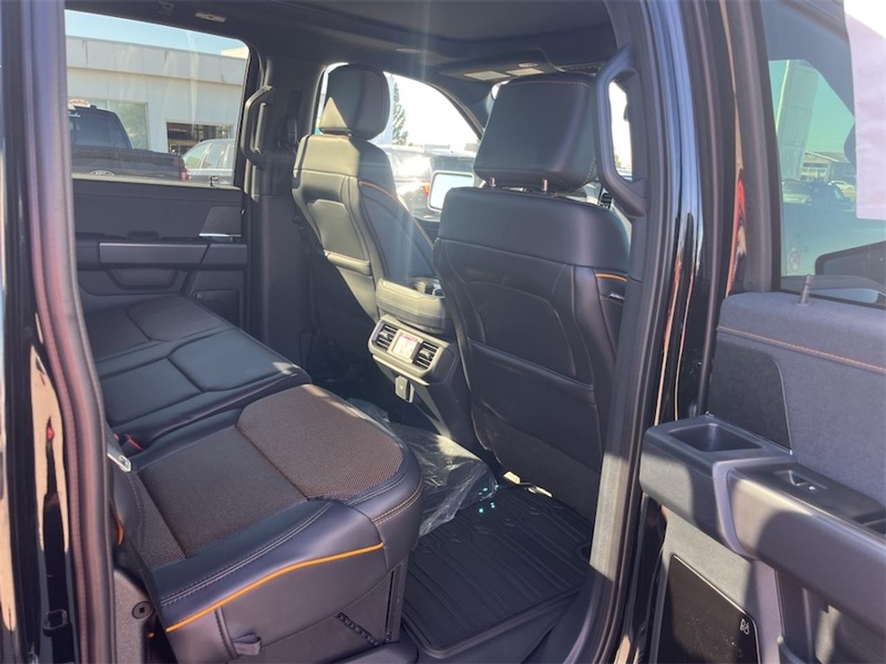 2026 Ford F-150 Tremor  - Leather Seats - Sunroof Photo5