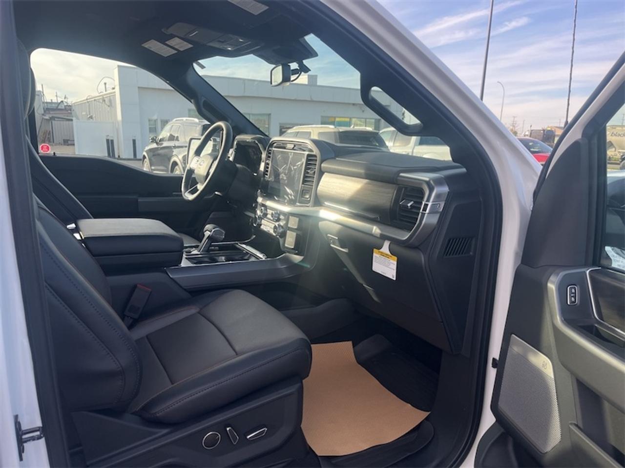 2026 Ford F-150 Lariat  - Premium Audio - Tow Package Photo5