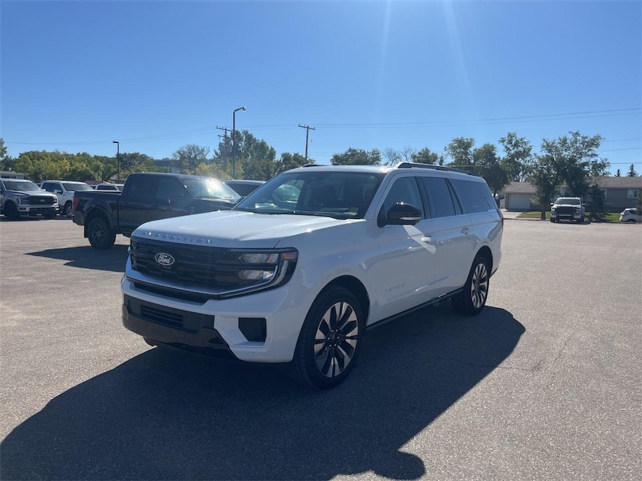 2027 Ford Expedition Platinum Max Photo5
