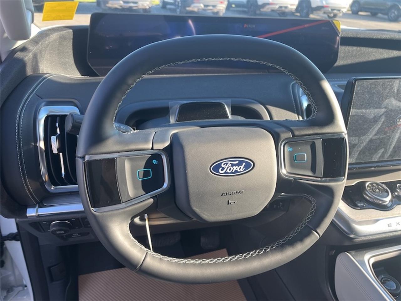 2027 Ford Expedition Platinum Photo5