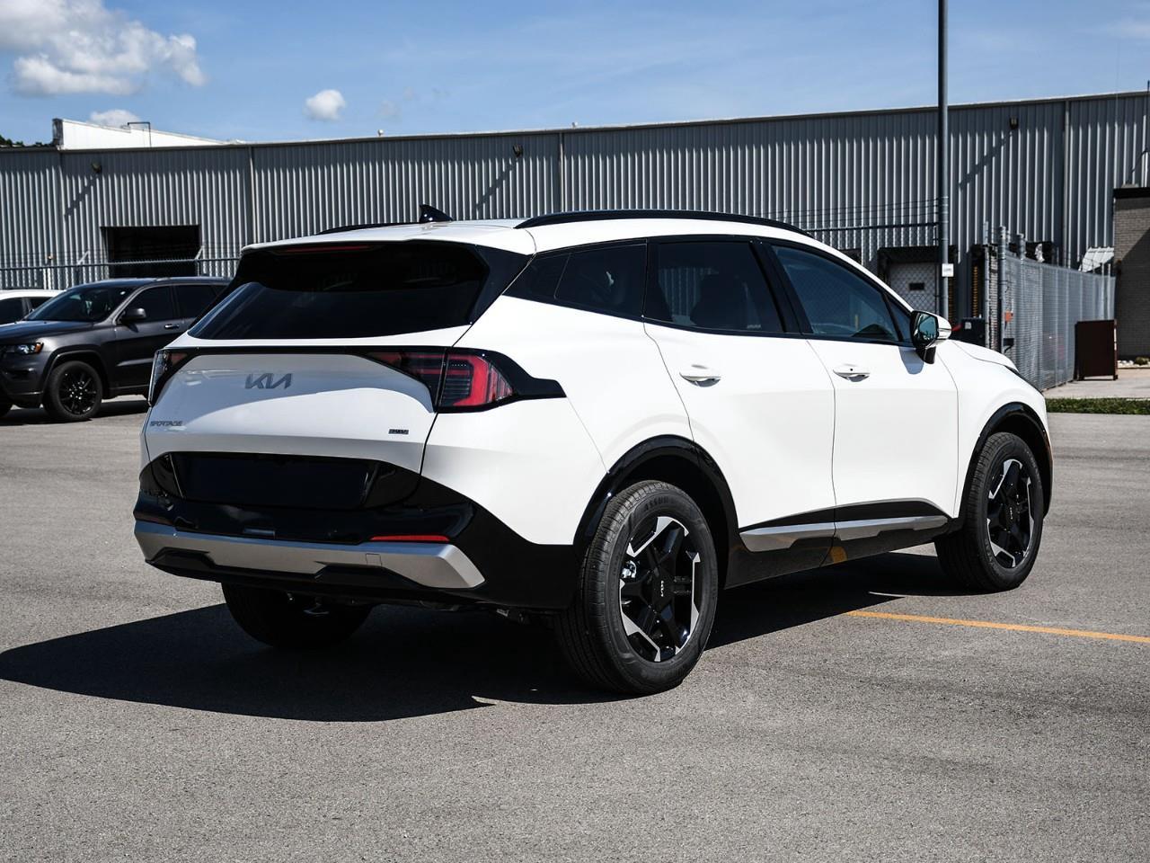 2027 Kia Sportage Hybrid 2027 Kia Sportage Hybrid – EX Premium AWD | Dealer Demo | Qualifies for New Incentives | Stock #LKSP00806 Photo