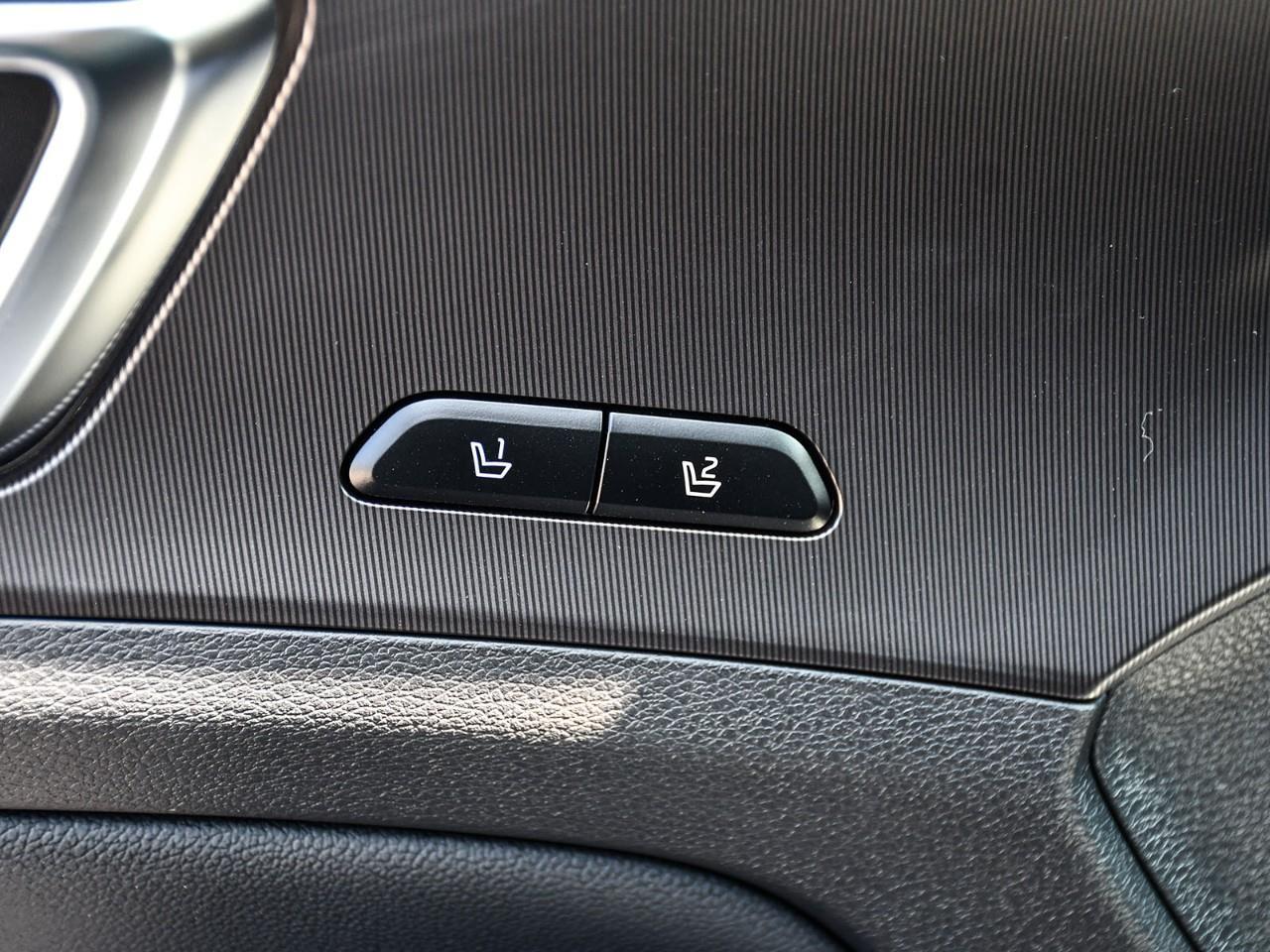 2027 Kia Sportage Hybrid 2027 Kia Sportage Hybrid – EX Premium AWD | Dealer Demo | Qualifies for New Incentives | Stock #LKSP00806 Photo