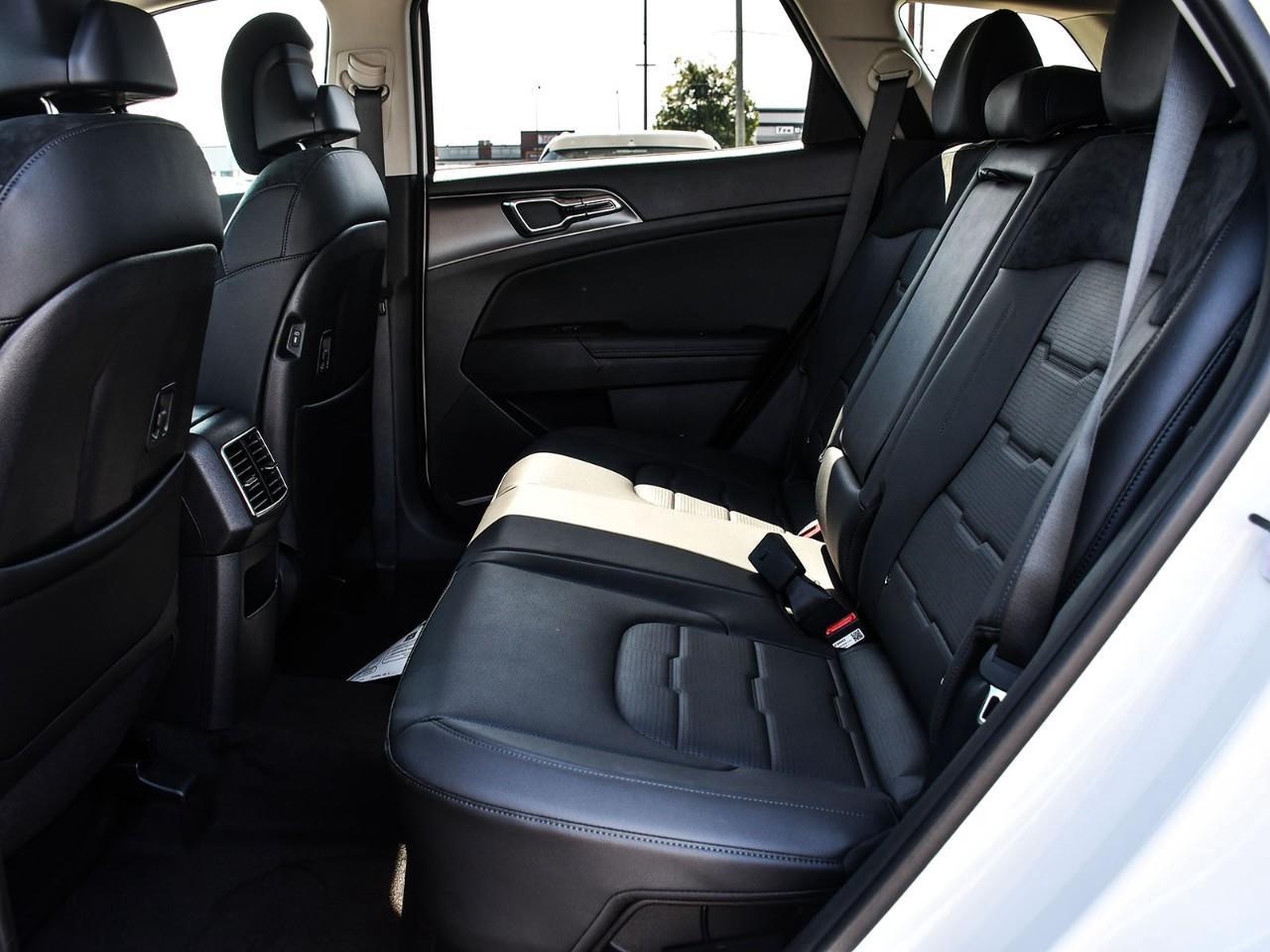 2027 Kia Sportage Hybrid 2027 Kia Sportage Hybrid – EX Premium AWD | Dealer Demo | Qualifies for New Incentives | Stock #LKSP00806 Photo
